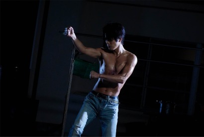 溝端淳平、鍛え抜いた肉体を披露！『破裏拳ポリマー』予告編公開 画像