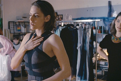 【予告編】クリステン・スチュワート、セレブの服を纏い禁断の扉を開く『パーソナル・ショッパー』 画像