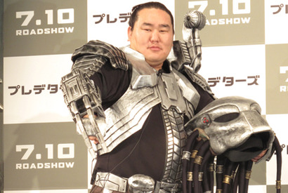 朝青龍　“ネット銃”を手に恨み節噴射「新聞記者いない？」 画像