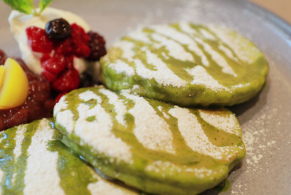 ふわっふわ、極上の味 「ミカサデコ＆カフェ神宮前」で外せないパンケーキ3選！ 画像