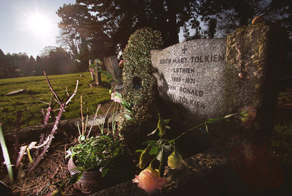 「指輪物語」著者トールキン、100年の時を経て新作が発売に 画像