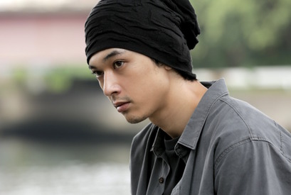 吉沢亮、テロリスト役で新境地！「初めて髭を伸ばした」 画像