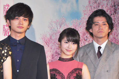 小栗旬、浜辺美波＆北村匠海を絶賛！ 「自分の映画でこんなに泣いたの初めて」 画像