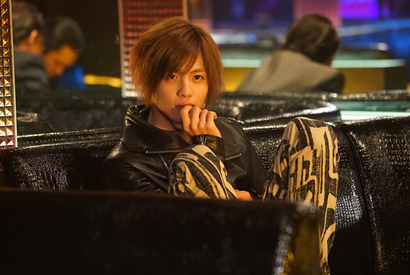 志尊淳、イメージ一新で松田龍平とガチバトル！『探偵はBARにいる3』出演決定 画像