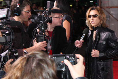 「X JAPAN」YOSHIKI　『バーレスク』ワールド・プレミアに出席 画像