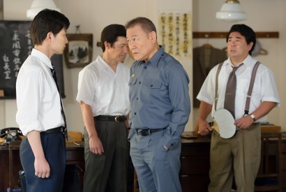 國村隼、星野源と迫真の演技！ 深田恭子はOLに！ 「LIFE！」 画像