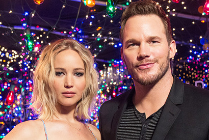 J・ローレンス、C・プラットの離婚の原因だと責められる 画像