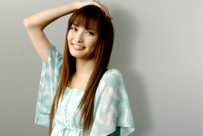 大政絢インタビュー「仕事で泣きそうになること？　ある…けど我慢してます（笑）！」 画像