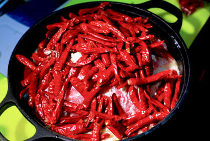 クセになる！ 世界中の唐辛子が集まる”激辛の聖地” 画像