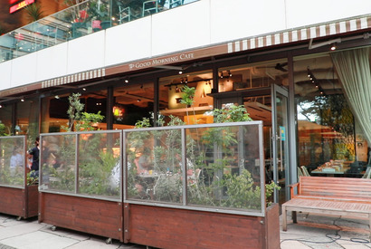 緑に囲まれて1日のスタートを！ 朝活女子に人気の駅近カフェ 画像