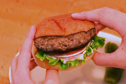 リボンの形のポテトフライ!? NYスタイルのダイナー・カフェ 画像