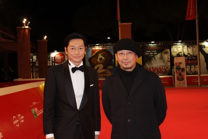 井浦新の狂気にイタリア観客も驚きの声！ ローマ国際映画祭に登場 画像