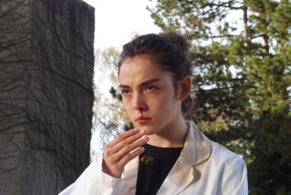 カンヌ騒然！新人女性監督＆新星女優が描く衝撃の“めざめ”…『RAW』公開へ 画像