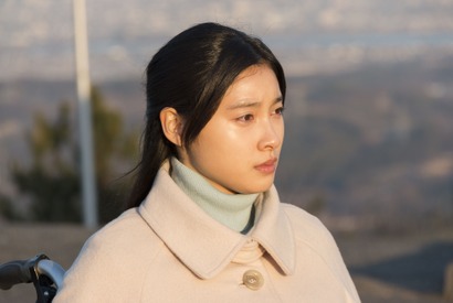 土屋太鳳が想いを馳せる人とは…？『８年越しの花嫁』場面写真独占入手 画像