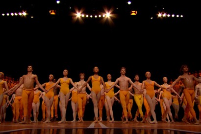 【シネマモード】ベートーヴェンの名曲をカラダで表現――東京で叶った、圧巻のステージの裏側 画像