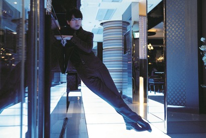 山崎育三郎、クドい！クセ強い！踊りまくり！『レオン』特別映像 画像