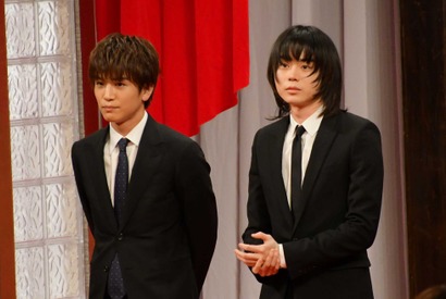 【第41回日本アカデミー賞】菅田将暉、話題賞を受賞！プレゼンター・岩田剛典も笑顔 画像