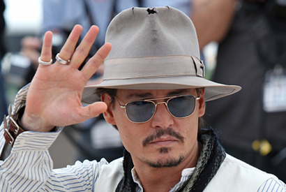 ジョニー・デップの膨大な帽子コレクションに危機！　ヴァネッサが断捨離を迫る 画像