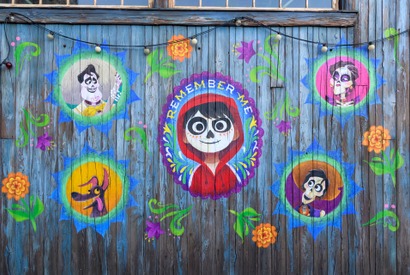 【ディズニー】祝アカデミー賞受賞！パークで『リメンバー・ミー』の世界を体験 画像