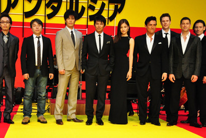 織田裕二、ネタバレぎりぎり！　伊藤英明に銃を向けられ「怖かった！」 画像