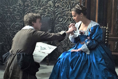 アリシア・ヴィキャンデル、愛のない結婚から禁断の恋へ…『チューリップ・フィーバー』予告 画像