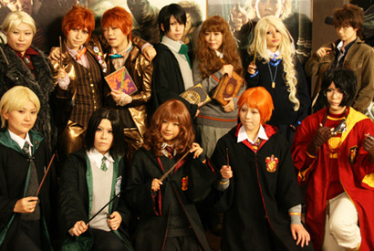 『ハリー』お披露目に著名人が多数来場！　本気のコスプレに歓声 画像