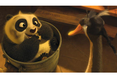 『カンフー・パンダ2』キービジュアル解禁！　赤ちゃん時代はモフモフの鍋入り息子？ 画像
