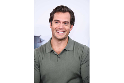 ヘンリー・カヴィル、「スーパーマンとDCEUを卒業」の報道に反応 画像