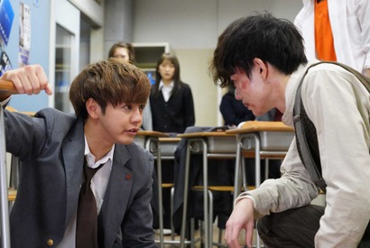 片寄涼太に「イケメン」「かっこいい」の声…キレキレのダンスシーンも「3年A組」4話 画像