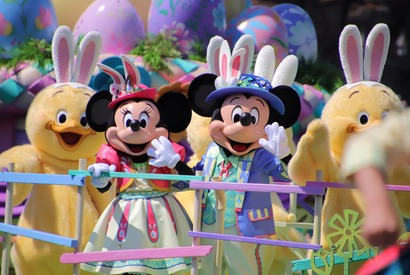 【ディズニー】“うさピヨ”がパークにやってきた！新生イースター盛大に開幕 画像