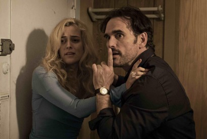 ライリー・キーオ、死の恐怖に怯え泣き叫ぶ！『ハウス・ジャック・ビルト』本編映像 画像