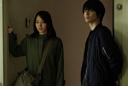 高杉真宙が高校生に！ 吉岡里帆と共に事件に立ち向かう『見えない目撃者』 画像