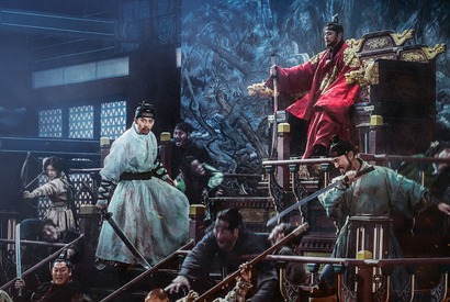 ヒョンビンVSチャン・ドンゴン！疫病蔓延する朝鮮時代で対決『王宮の夜鬼』予告 画像