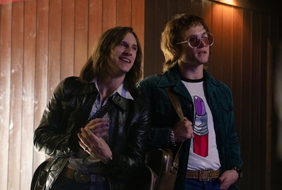 エルトン・ジョンも感激！進化したジェイミー・ベルが親友役を熱演『ロケットマン』 画像