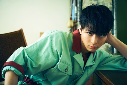 高杉真宙、俳優生活10周年記念カレンダー発売「実感が湧いてきた」 画像