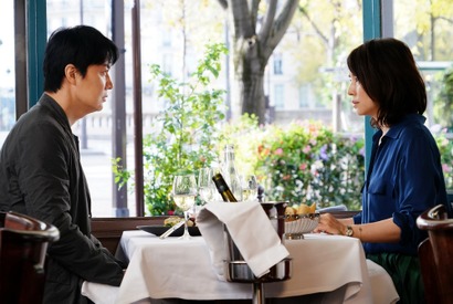 福山雅治×石田ゆり子、心通わせるもすれ違う…『マチネの終わりに』予告 画像