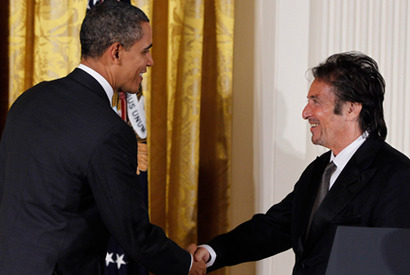 アル・パチーノ、国民芸術勲章を受章　ホワイトハウスでオバマ大統領が表彰 画像