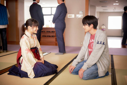 広瀬すず主演、新田真剣佑ら出演の大人気シリーズ完結編『ちはやふる -結び-』放送 画像