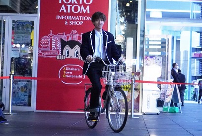 “坂道”永瀬廉がママチャリで登場、伊藤健太郎＆橋本環奈らとイベント実施 画像