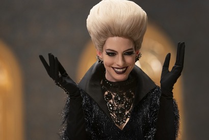 アン・ハサウェイ「楽しくてしょうがない」戦慄の“大魔女”真の姿公開『魔女がいっぱい』 画像