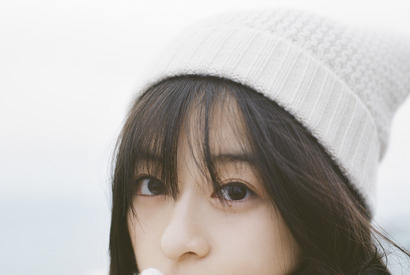 仲野太賀が撮影！森七菜、プライベート感溢れる「スマイル -WINTER MIX-」MV公開 画像