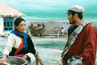 チベットの大自然をのぞく『羊飼いと風船』冒頭映像 画像