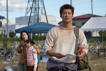 竹内涼真“射手”や“髭”姿に「かっこいい」「最高」の声…「君と世界が終わる日に」1話 画像