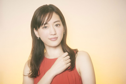 【インタビュー】綾瀬はるか、俳優活動のひとつの軸となった“アクション”「刺激を受けている」 画像