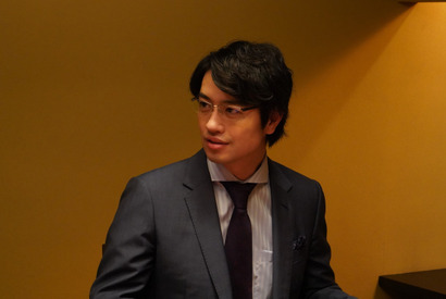 斎藤工、『騙し絵の牙』吉田大八監督による撮影は「職人的な現場」 画像