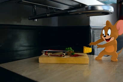 トム、ついにジェリーを捕獲!? ピタゴラスイッチのような仕掛けとは… 画像