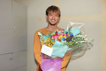 「君と世界が終わる日に」オールアップ！ 竹内涼真「このチームが大好き」 画像