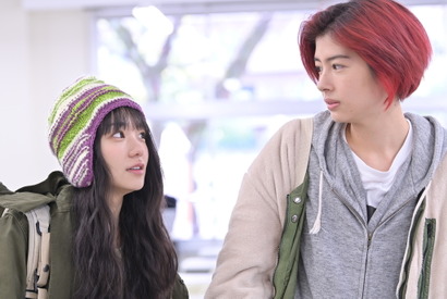 佐久間由衣、奈緒へ「君は永遠にそいつらより若いんだよ」主題歌入り予告編公開 画像