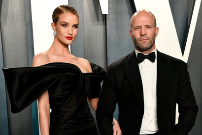 ロージー・ハンティントン＝ホワイトリー、ジェイソン・ステイサムとの第2子妊娠を発表 画像