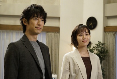 比嘉愛未“泉美”とディーン・フジオカ“光井”のキスに「あんな綺麗なキスシーン見たことない」の声…「推しの王子様」第9話 画像